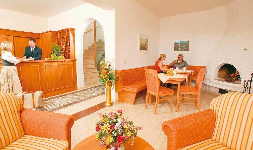 Hotel Garni Christl Бад-Грисбах Экстерьер фото